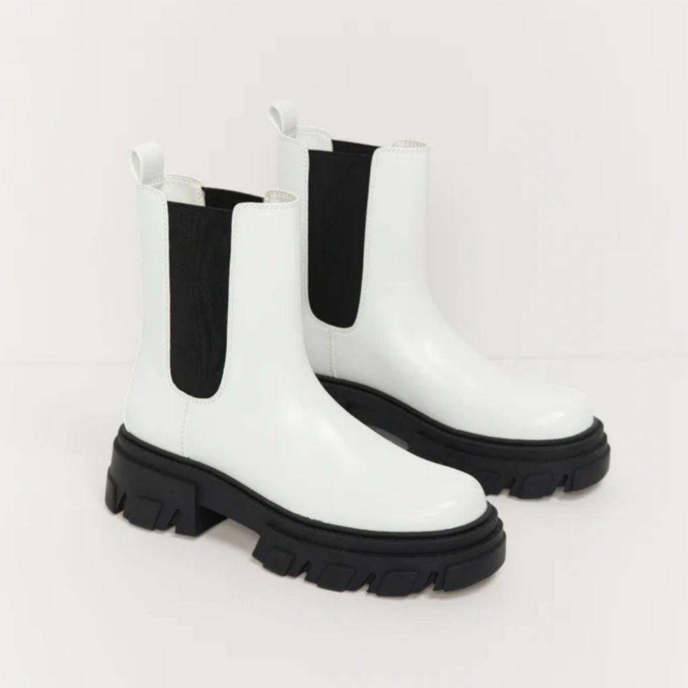Oak + Fort Chunky Sole Platform Chelsea Boot White FO-9398